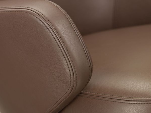 Grand Executive Highback
