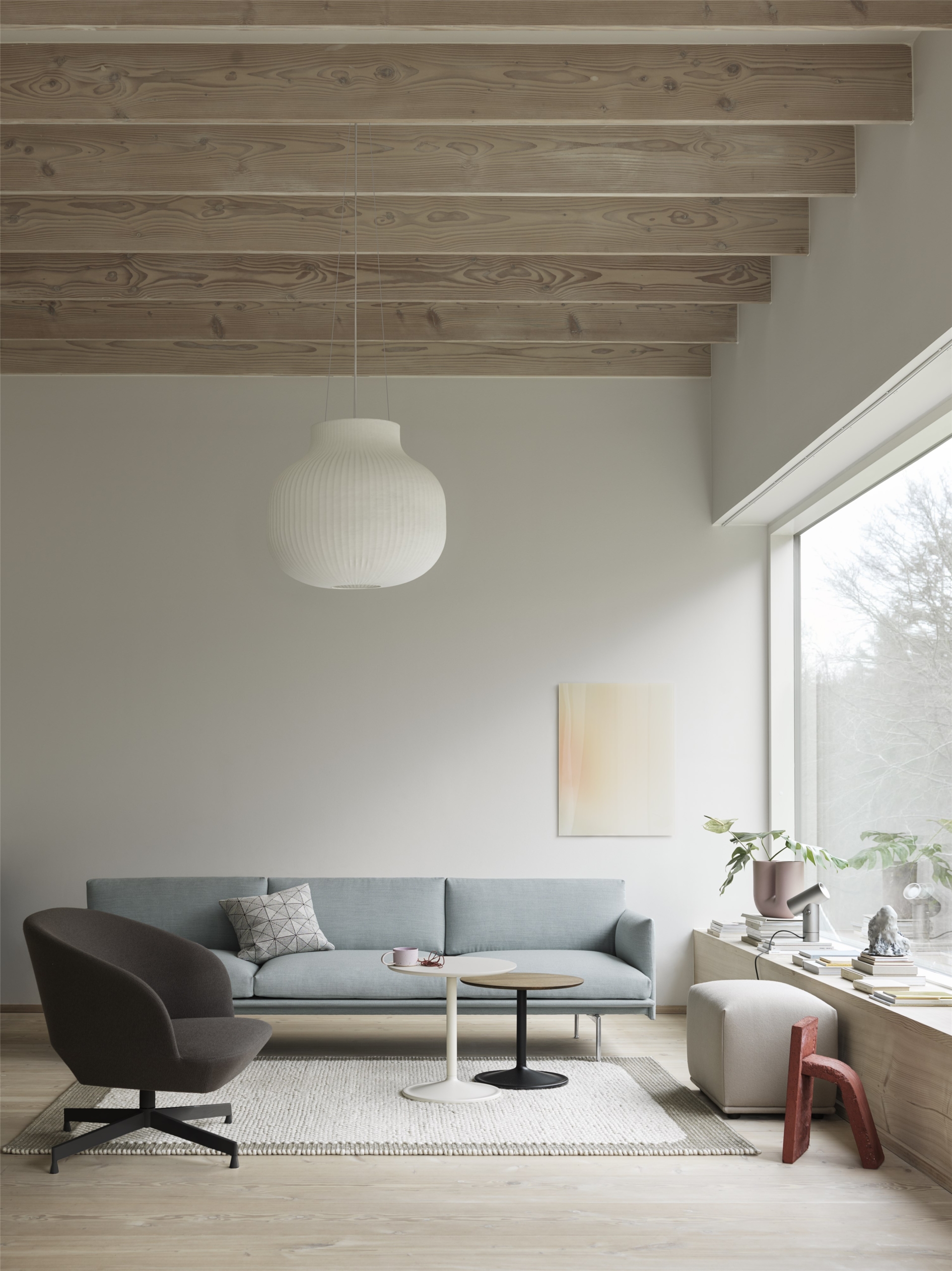 Outline Sofa (3 Seater)